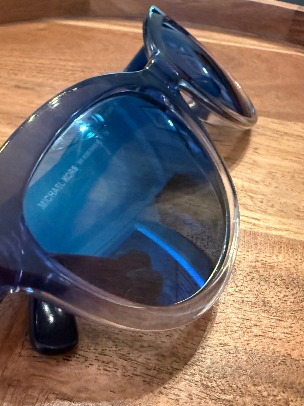 Stunning Michael Kors cat eye sunglasses - Blue gradient mirrored. Authentic.